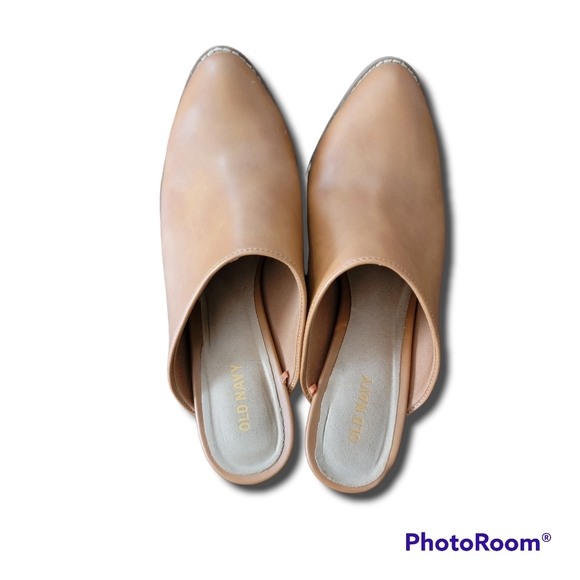 Old Navy Slide On Heels - Picture 2 of 6